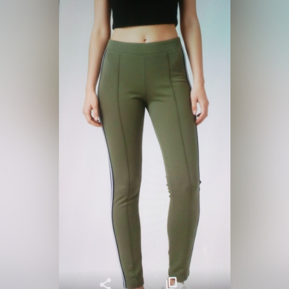 Old Navy Olive Leggings with Side Stripe